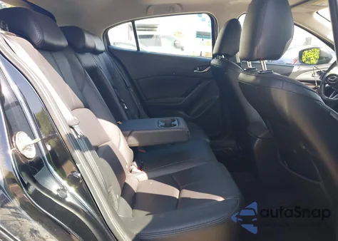 2018 Mazda Mazda3 Touring from USA, damaged, VIN 3MZBN1L36JM172115